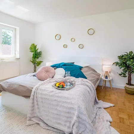 Lejlighed Eg Mitte Helle 70m 2 Naehe Salzburg By Interhome *